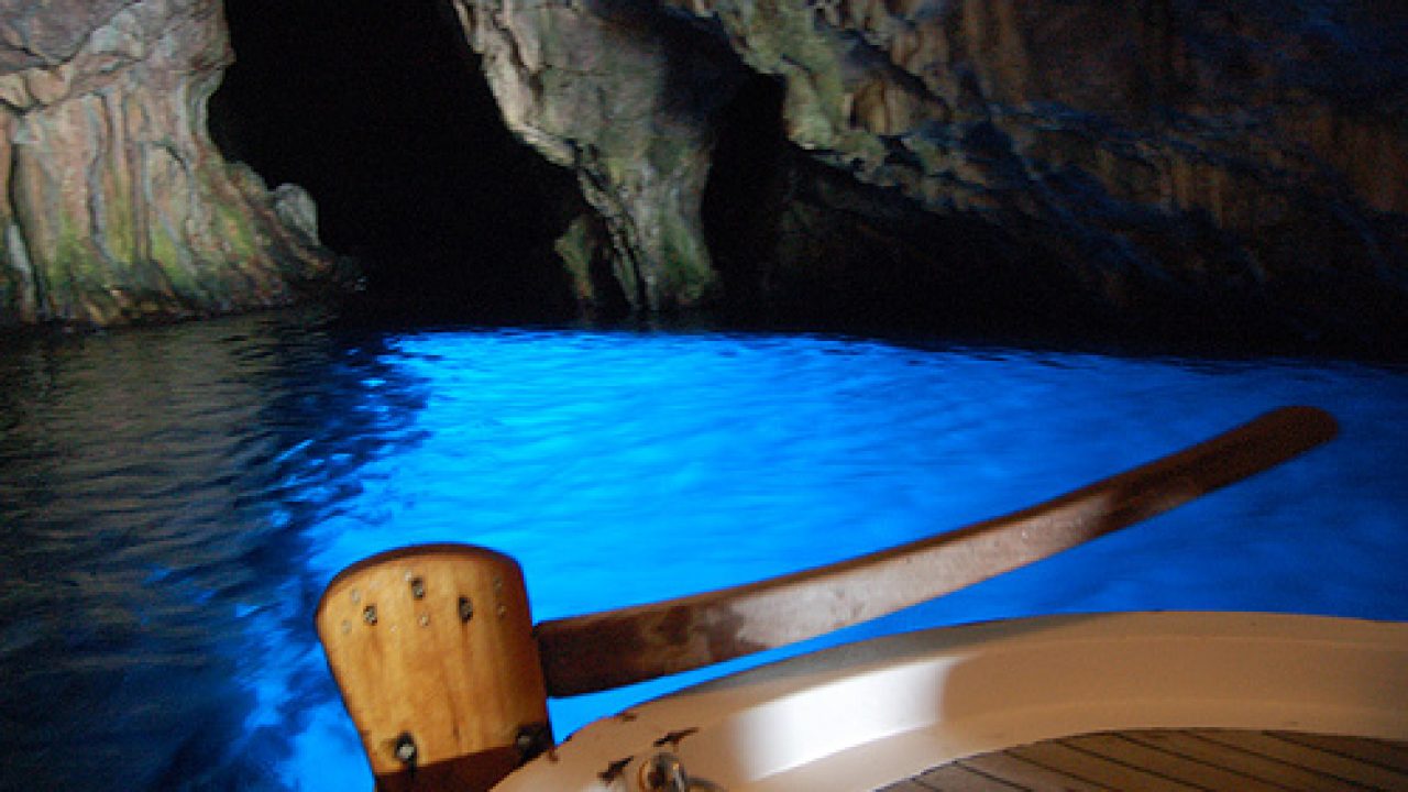 Blue Grotto, Capri, Italy  Grotta Azzurra, Italia 